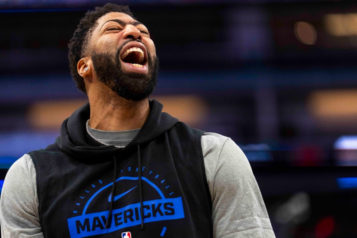 https://sportsnaut.com/wp-content/uploads/2026/02/NBA-Dallas-Mavericks-at-Sacramento-Kings-27946170-1-1180x787.jpg