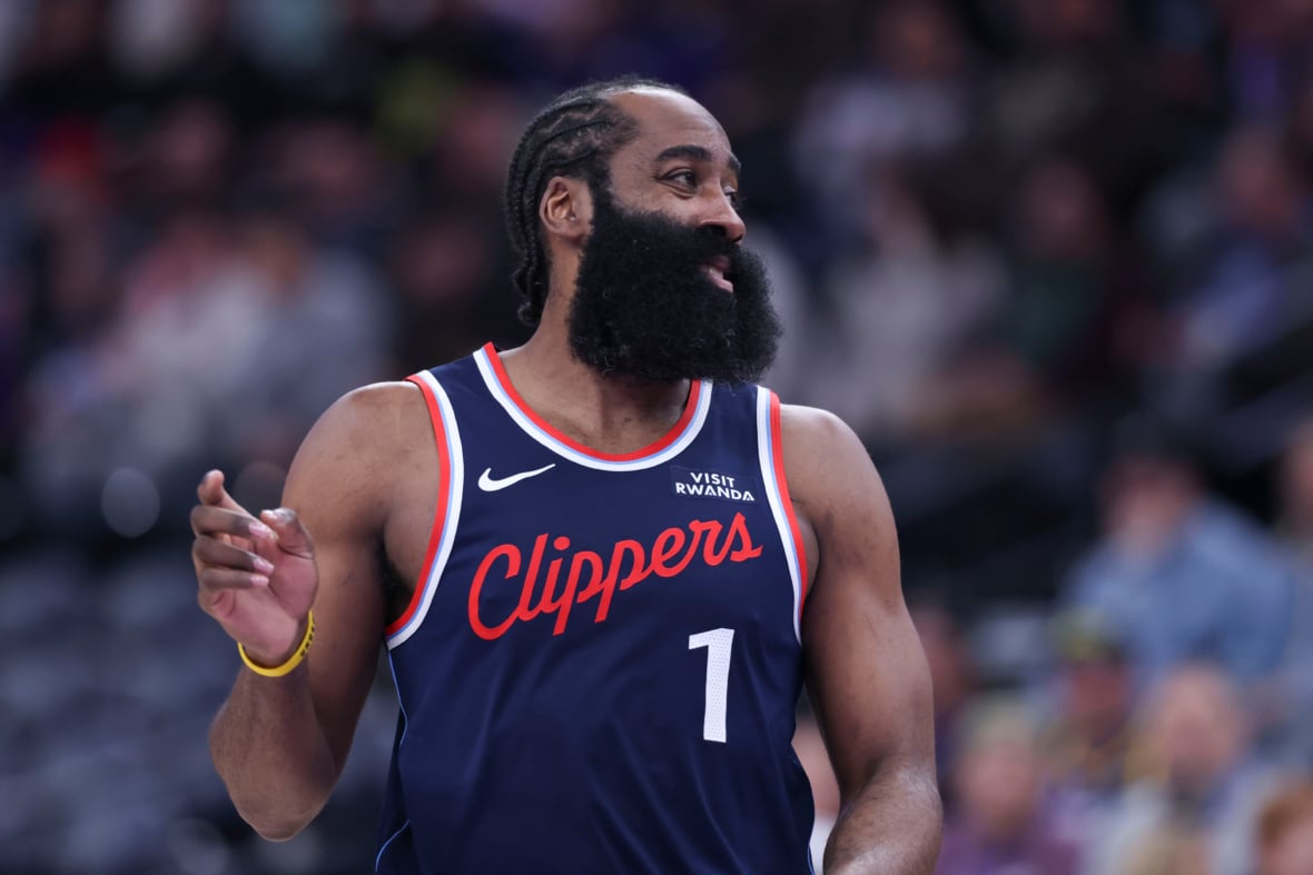 https://sportsnaut.com/wp-content/uploads/2026/02/NBA-Los-Angeles-Clippers-at-Utah-Jazz-28101786-1180x787.jpg