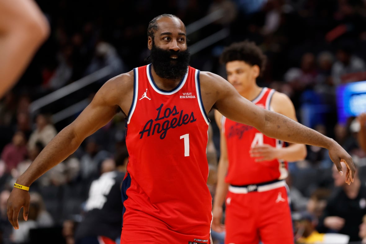 https://sportsnaut.com/wp-content/uploads/2026/02/NBA-Los-Angeles-Clippers-at-Washington-Wizards-28040343-1180x787.jpg