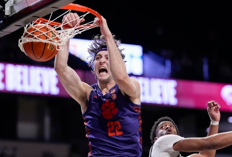 college basketball rankings