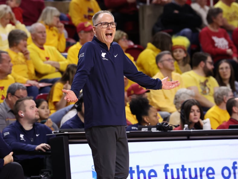 college basketball rankings