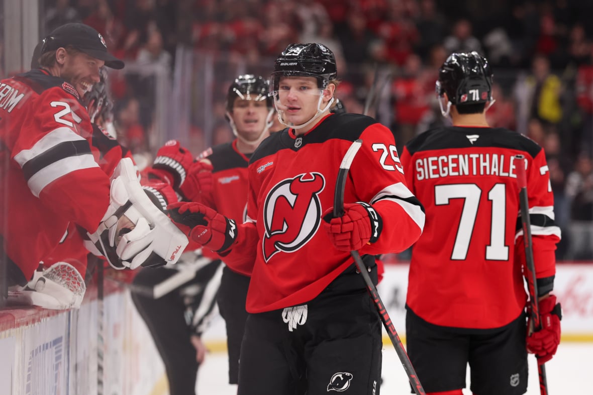 https://sportsnaut.com/wp-content/uploads/2026/02/NHL-Winnipeg-Jets-at-New-Jersey-Devils-28098180-1180x786.jpg