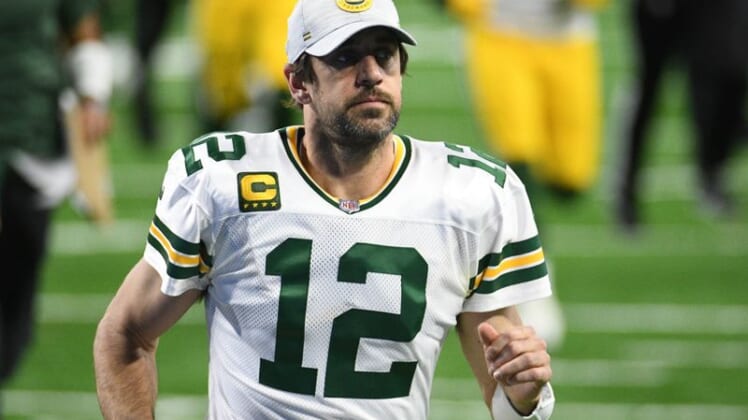 Green Bay Packers continue tone deafness on Aaron Rodgers situation
